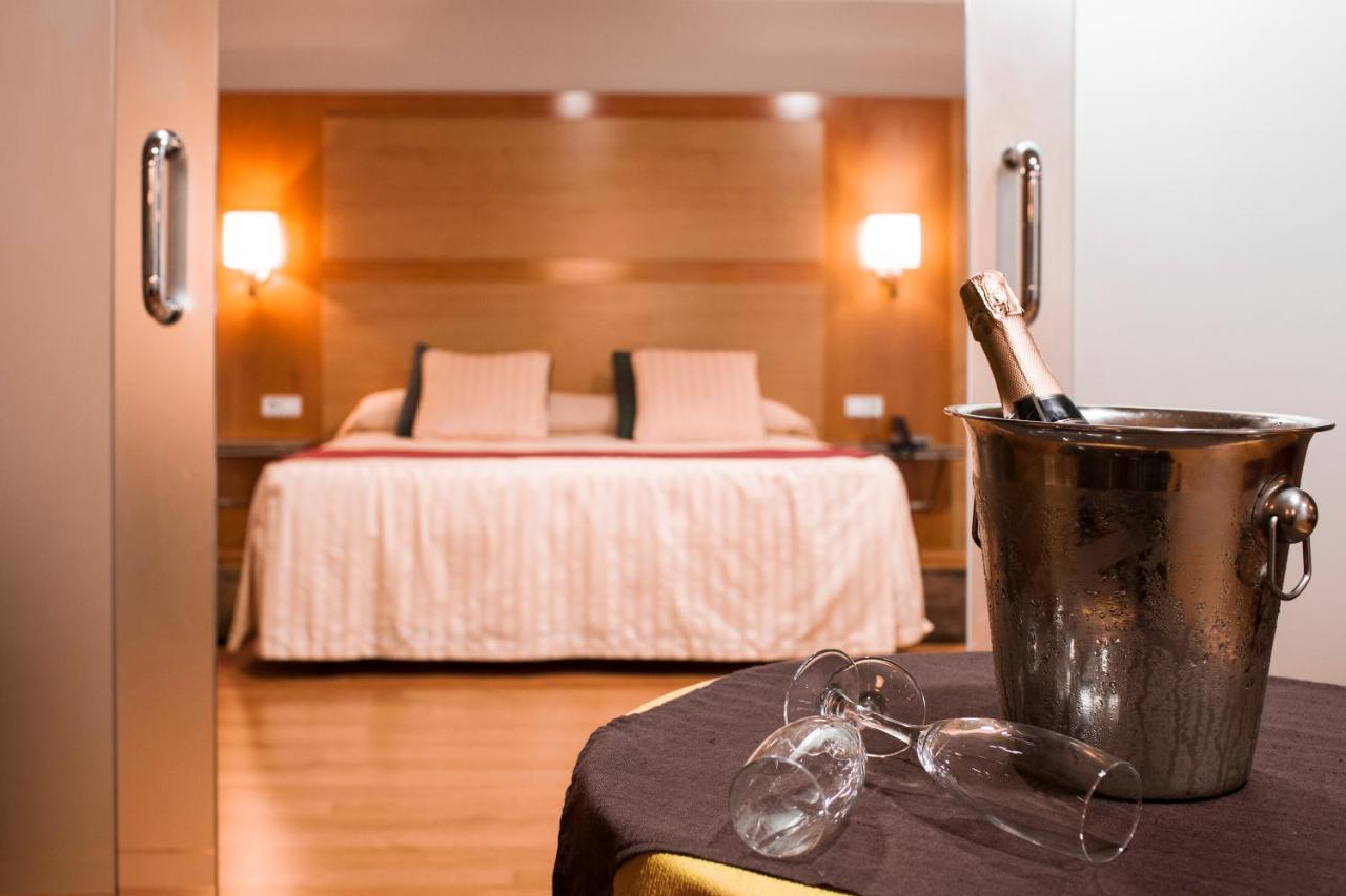 Hotel Reconquista Alcoy Exterior foto